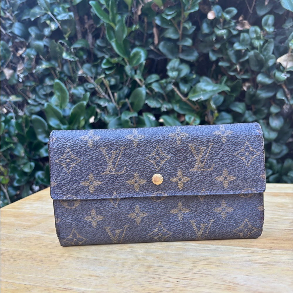 Louis Vuitton Brown Monogram International Long Wallet